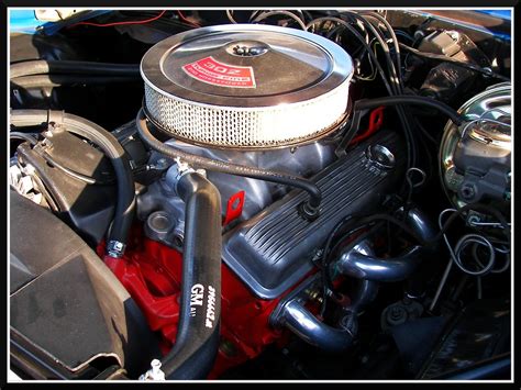 302 Chevy Engine A Super Clean Looking 302 Chevy Turbo Fi Flickr