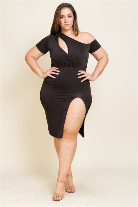 women fashion blog offering comprehensive guides and recommendations curvy fashion plus size