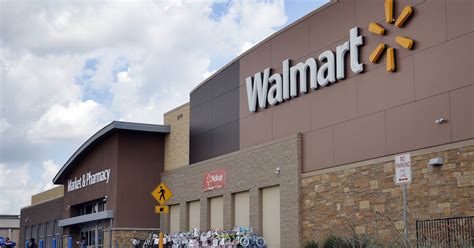 Walmart Raises Store Managers Pay For First Time In A Decade