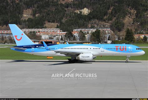 G Oobn Tui Airways Boeing 757 200 At Innsbruck Photo Id 1185843
