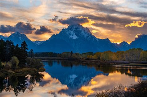Sunset On The Snake River Oxbow Bend Grand Teton Np Wyoming
