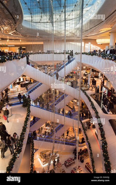 Selfridges Interior Christmas Hi Res Stock Photography And Images Alamy