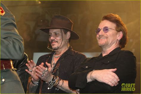 Johnny Depp Joins Bono And More At Shane Macgowans 60th Birthday Concert In Dublin Photo