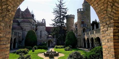 14 Most Amazing Castles In Hungary