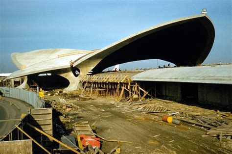 See The Stunning Space Age Twa Terminal At Jfk Airport As It Looked In