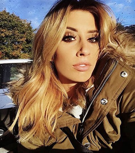 The itch of the golden nit. Stacey Solomon leaked pictures eclipsed by Joe Swash ...