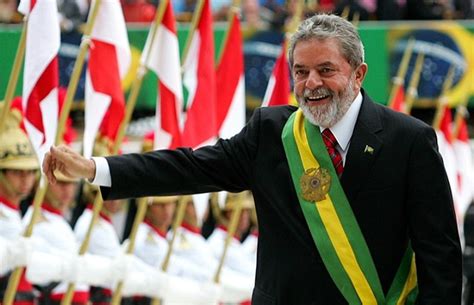 Posse De Lula Como Presidente Da República Pela 1ª Vez Em 2003 Trabalhos Para Escola