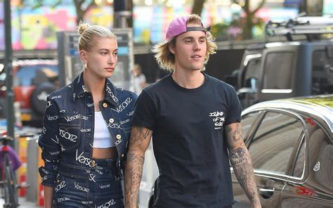 Hailey Baldwin Reveals She Cried All Night While Gripped By Anxiety London Evening Standard
