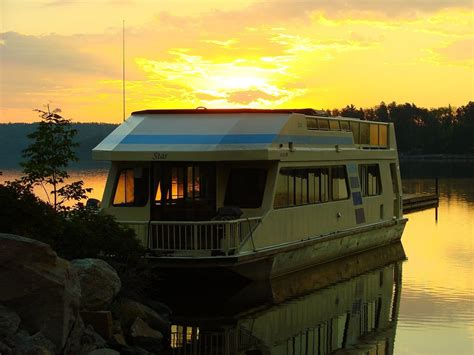 Voyagaire Houseboats Crane Lake All You Need To Know Before You Go