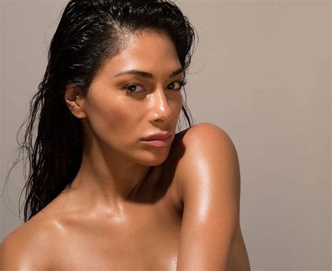 Nicole Scherzinger Instagram Fans Wowed By Seductive Video Daily Star