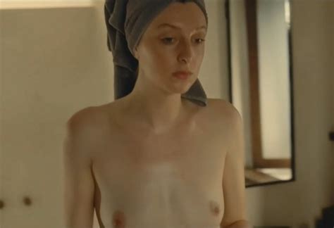 Maude Apatow Nude And Leaked Photos The Fappening