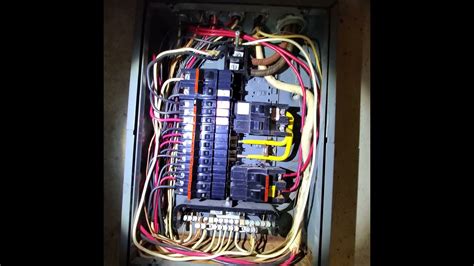 Inspector Finds Dangerous Federal Pacific Stab Lok Electrical Panel
