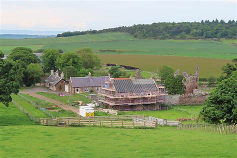 Garleton Castle © Anne Burgess Cc By Sa20 Geograph Britain And Ireland