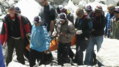 Everest Avalanches Sweep Same Deadly Path Where Sherpas Perished Nbc News