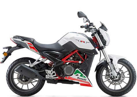 Benelli tnt 25 churns out the output of 25.5 nm at 9000 rpm and a torque of 21.5 nm at 7000 rpm which are quite. Benelli TNT 25 - Motofusion