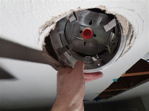 Easy Fix For Ceiling Hole Too Big For Recessed Light