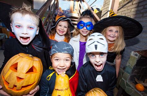 Kids In Halloween Costumes Jigsaw Puzzle In Halloween Puzzles On