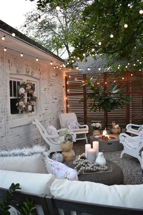 Charming Small Patio Ideas To Improve Your Minimalist Backyard