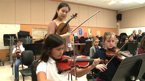 World Class Violinist Visits Palm Beach Public Youtube