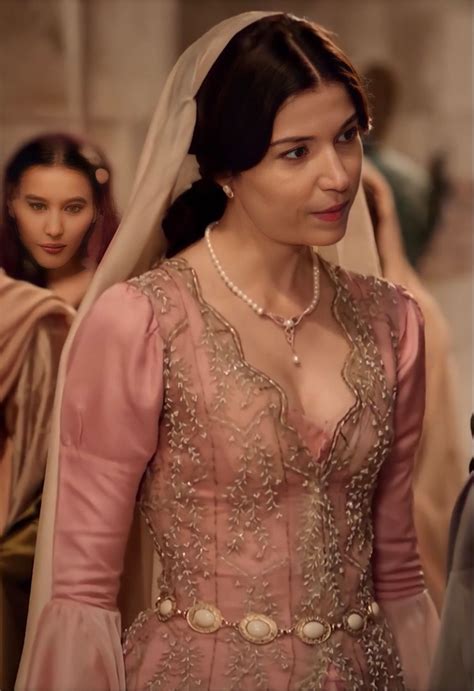 60 Bölüm Arabian Nights Dress Midevil Dress Reign Dresses Princess Movies Renaissance