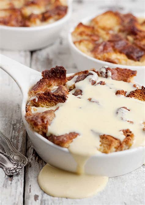 Cinnamon Crunch Bread Pudding With Creme Anglaise
