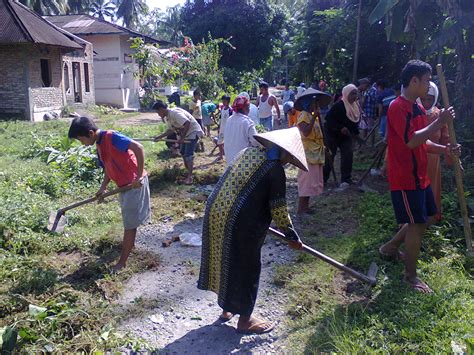 Upk Vii Koto Gotong Royong Masyarakat Korong Kampung Dama Nagari Lareh