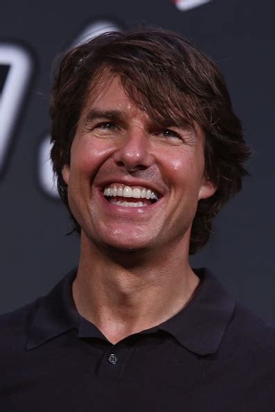 Он неоднократно номинировался на «оскар» и трижды получал премию «золотой глобус». Tom Cruise Ditching Scientology For Suri Is Not True ...