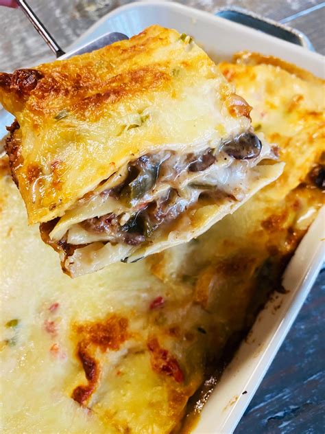 philly cheesesteak lasagna cooks well with others