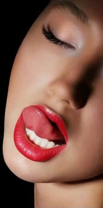 Pin By Bull Frog On Facial Expressions 1 Girls Lips Love Lips