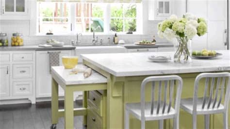 If you want a kitchen that's colorful, refreshing, and jazzed up, green is a great color to consider. Kitchen Design Ideas - Green Color Scheme Ideas - YouTube