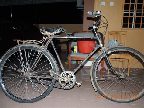 This blog crate to share about bicycle touring and commuting in malaysia. BASIKAL LAMA UNTUK DIJUAL (OLD BICYCLES MALAYSIA & SINGAPORE)