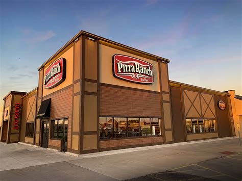 Pizza Ranch Franchise Costs $2.5M (+ 2023 AUV & Profits)