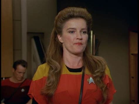 Star Trek Voyager 1 X 3 Time And Again Captain Janeway Star Trek Janeway