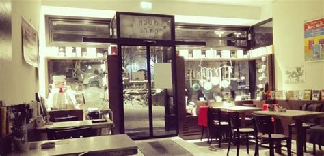 1h30 à pied ou à partir de kufstein env. Buch-Café im Lippott Haus - Kufstein