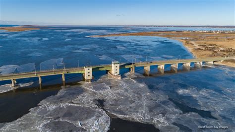Photos And Video Partially Frozen Great South Bay At Smith Point