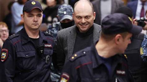 Russian Court Overturns Acquittal Of Lgbt Activist On Pornography Charges The Moscow Times