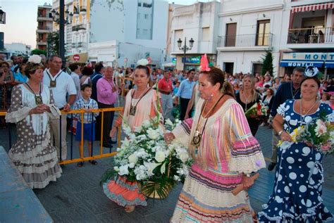 El Rincón De Diego Neto Multitudinaria Ofrenda De Flores A La Virgen