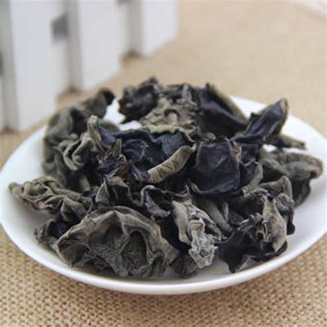 It is known for its extremely high iron content and has antioxidant potential. Black Fungus (Wood Ear) Health Benefits | D'elephant