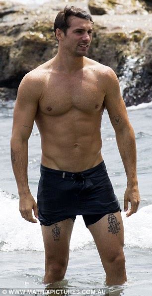 Matty Johnson At Beach With Bachelorette S Cam Cranley Daily Mail Online