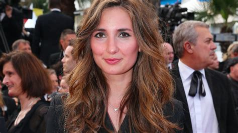 Si elle a fait beaucoup parler d'elle suite à la diffusion de son documentaire je ne suis pas une salope, je suis une journaliste qui. Marie Portolano / Canal+ censure le documentaire de Marie ...
