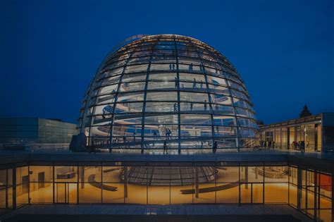 Demarchie: Was passiert, wenn wir den Bundestag losen statt wählen?