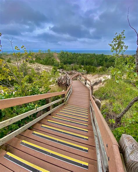 Dunes 101 The Best Spots For Hiking At The Indiana Dunes