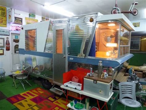 Collector Restores 1961 Holiday House Trailer For His Museum
