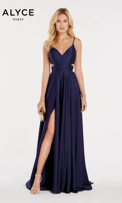 Best Prom Dresses 2022 Blue