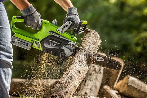 Top 10 Best Cordless Chainsaws In 2021 Reviews