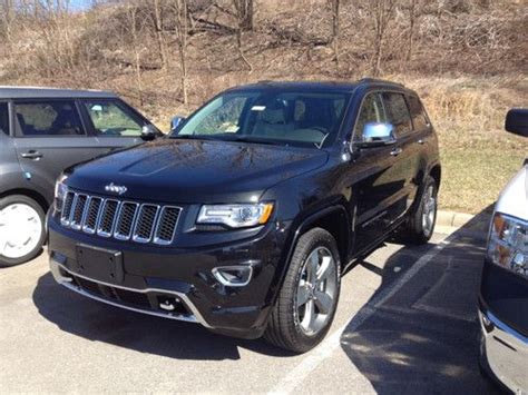 Sell Used 2014 Jeep Grand Cherokee Overland 4x4 In Danville Virginia