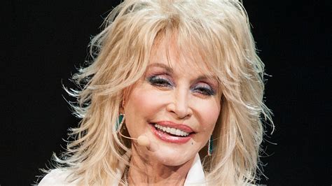 Dolly Parton Wants Beyonce To Cover One Of Her Famous Songs