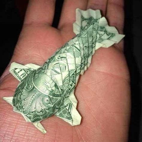The Way This Dollar Bill Origami Koi Fishs Eyes Perfectly Line Up R