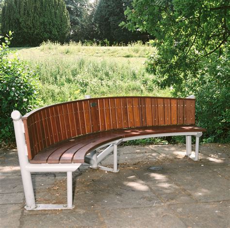 List Of Modern Curved Garden Bench References Eviva Midtown