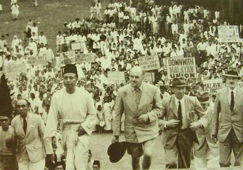 (d) apakah helah yang digunakan oleh harold macmichael untuk mendapatkan persetujuan sultan terhadap malayan union ? DI SEBALIK MALAYAN UNION | Kini Dan Silam